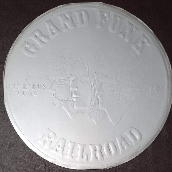 LP Grand Funk Railroad | E Pluribus Funk (BR / CAPA FORMATO MOEDA) 1981/NM (Near Mint) de Época R$300